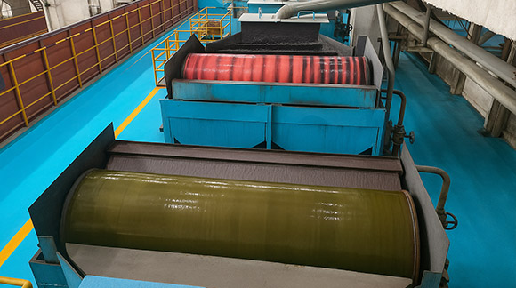 Sistema di lubrificazione a doppia linea per flottatrici